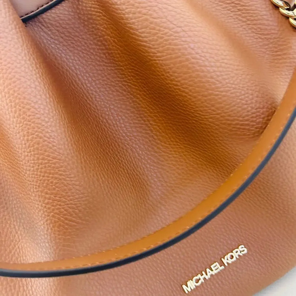 Michael Kors Mina Women Large Belted MKCharm Chain Tote Shoulder Bag Luggage - Picture 6 of 10